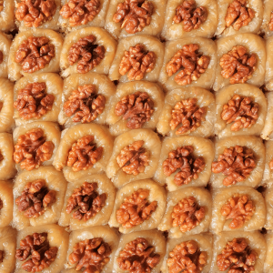 Opera – Walnut & Fig