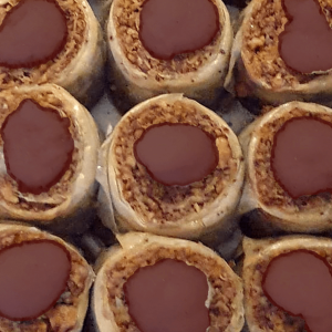 Piano 2 – Walnut & Chocolate Topping